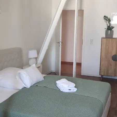 Exklusive Familienoase Mit Dachterrasse Und Sauna Magdebourg