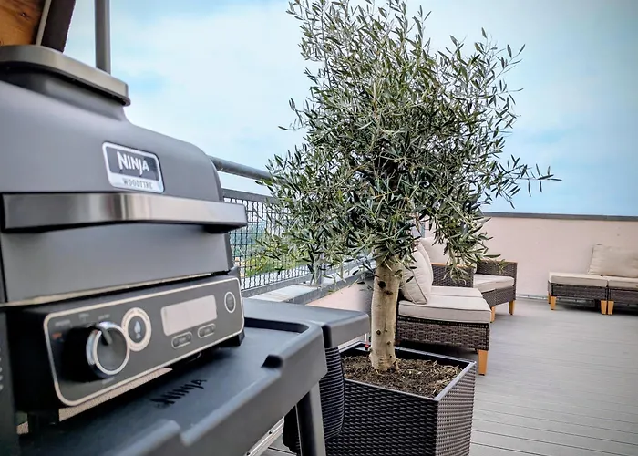 Apartment Exklusive Familienresidenz Mit Dachterrasse, Sauna Und Entertainment