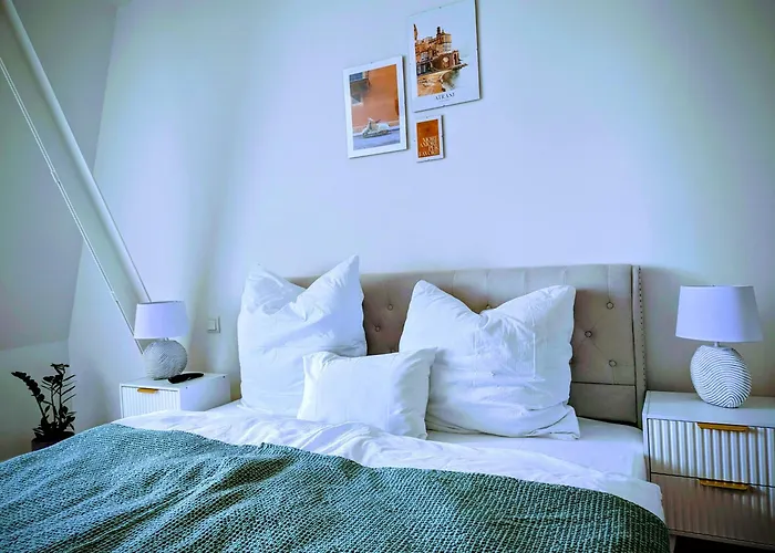 Apartment Exklusive Familienresidenz Mit Dachterrasse, Sauna Und Entertainment *