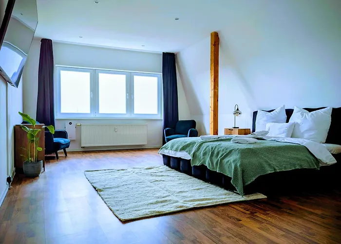 Exklusive Familienresidenz Mit Dachterrasse, Sauna Und Entertainment Apartment *