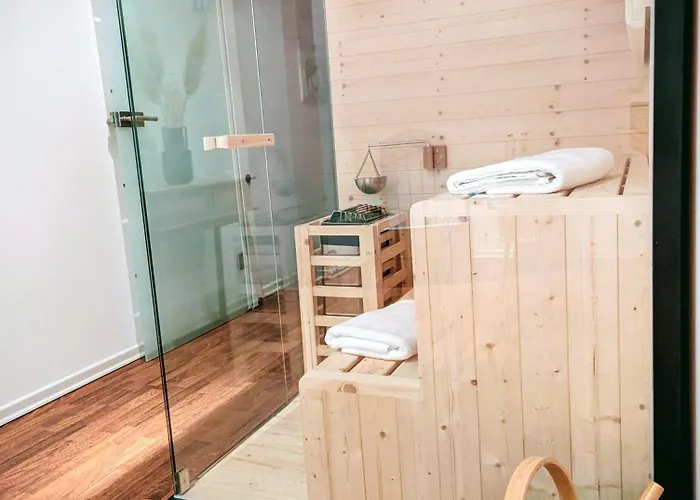 Apartment Exklusive Familienresidenz Mit Dachterrasse, Sauna Und Entertainment Magdeburg